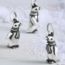 Happy Penguin Charm -James Avery Sales Store CM 5745 988800 vid