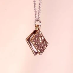 Enamel Love You S'more Charm -James Avery Sales Store CM 6065 271642 vid360 Flash9 Autox720p 2600k